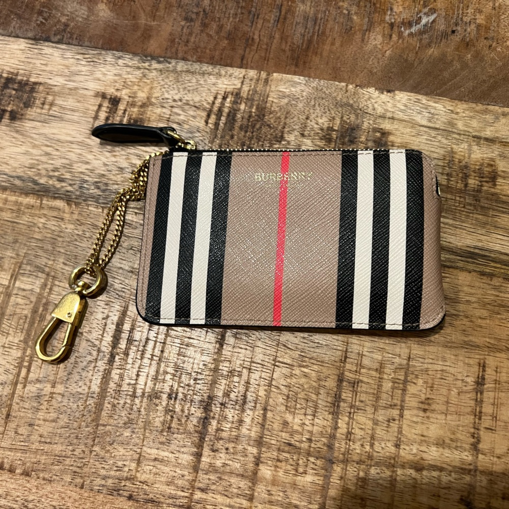 ✨ Burberry Kelbrook Icon Stripe E-Canvas Coin Case ✨